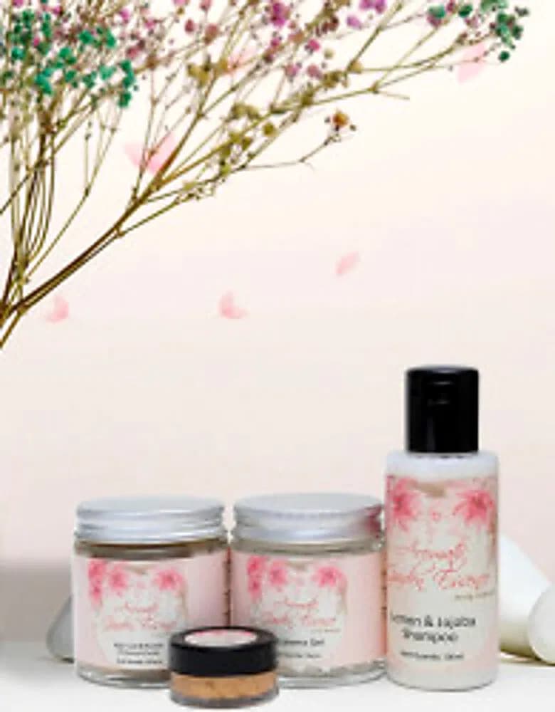 Aromatic Garden  AGE Essentials Gift Pack