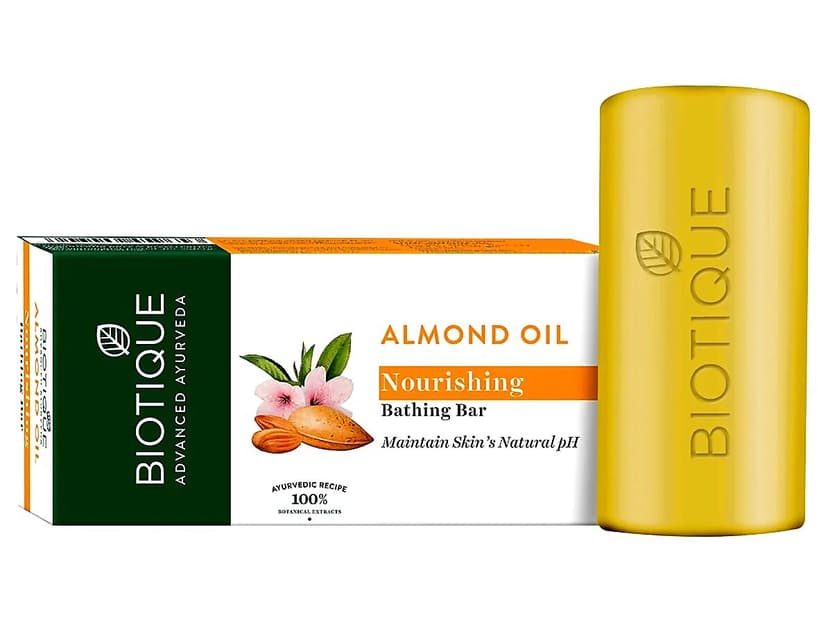 Biotique Almond Oil Nourishing Bathing Bar