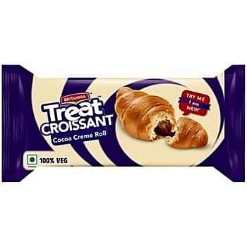 Britannia Treat Croissant Cocoa Creme Roll
