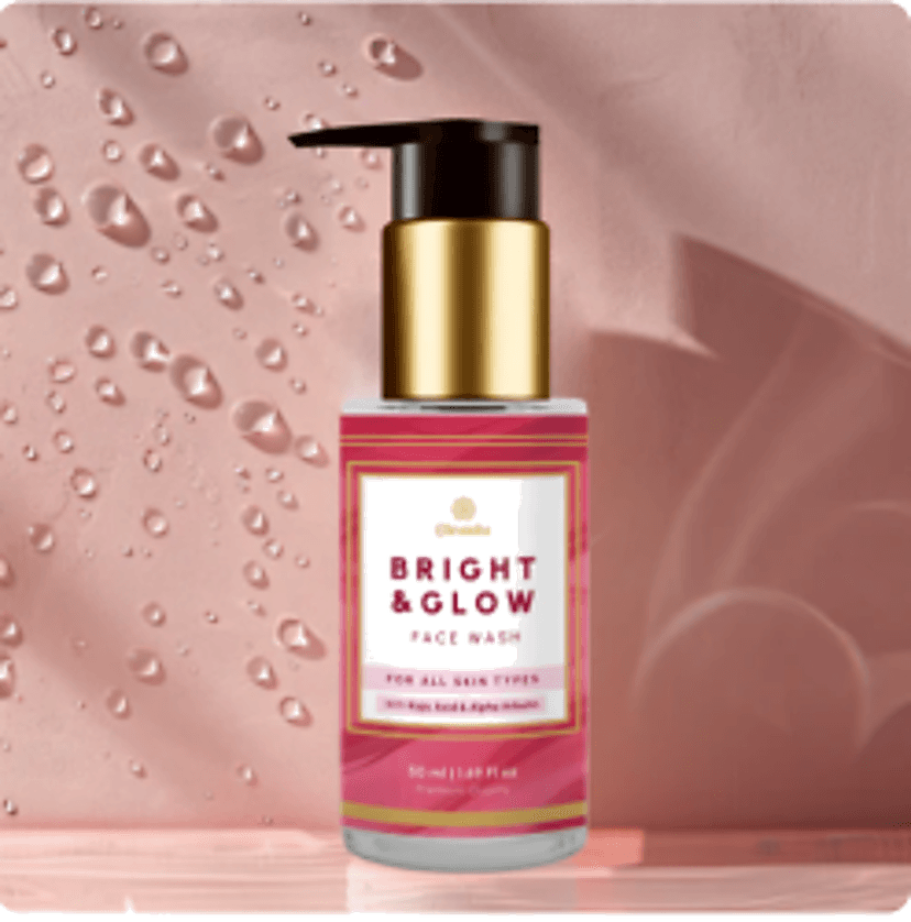 Shravaha Bright & Glow Face Wash