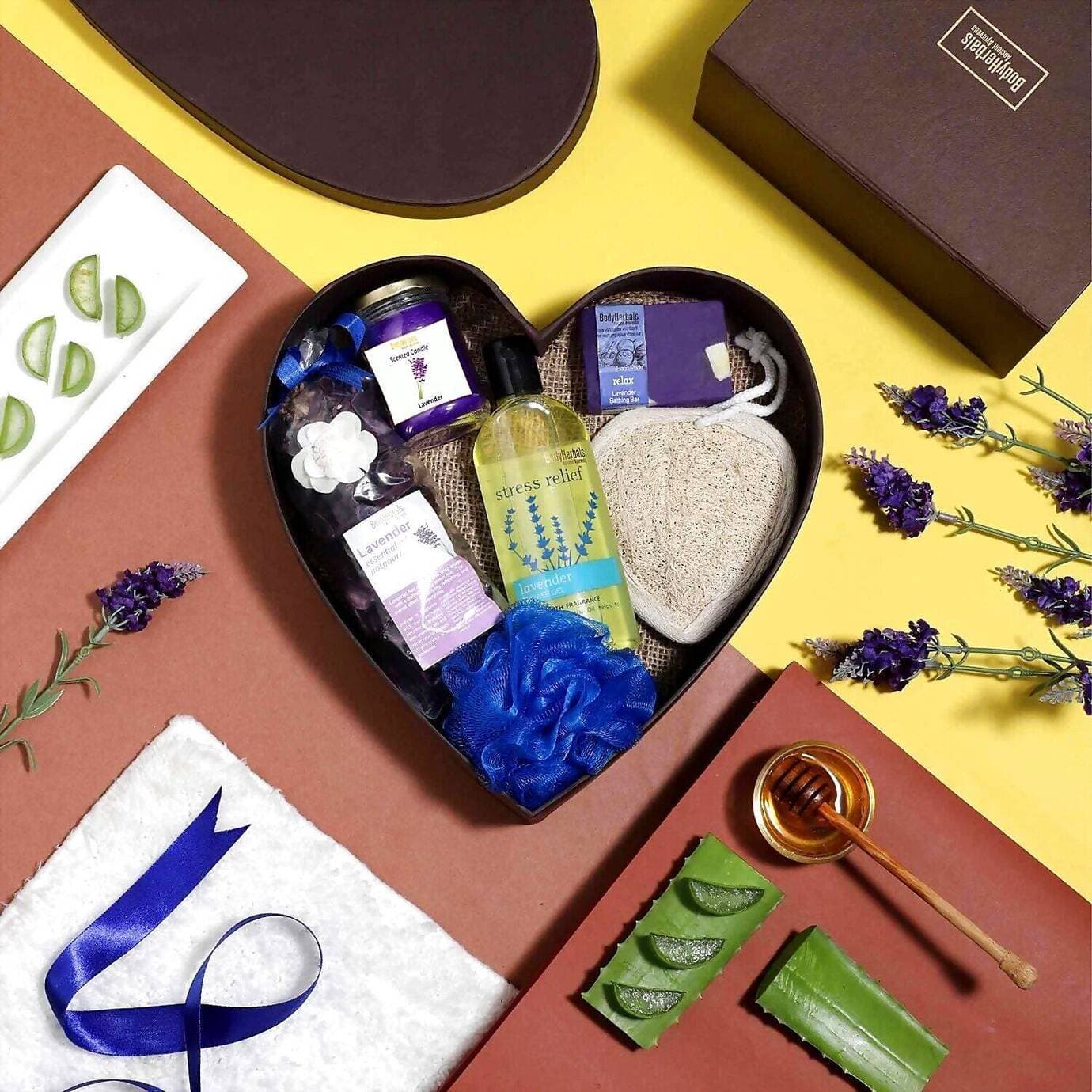 BodyHerbals Lavender Surprise Bath Set