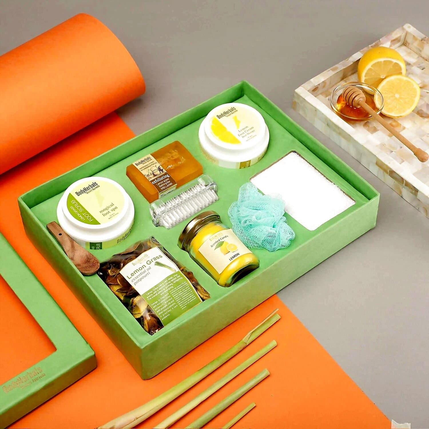 BodyHerbals Lemongrass Foot Spa Set