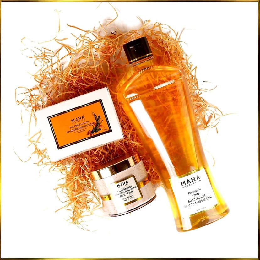 Mana Ayurvedam Body Brightening Kit