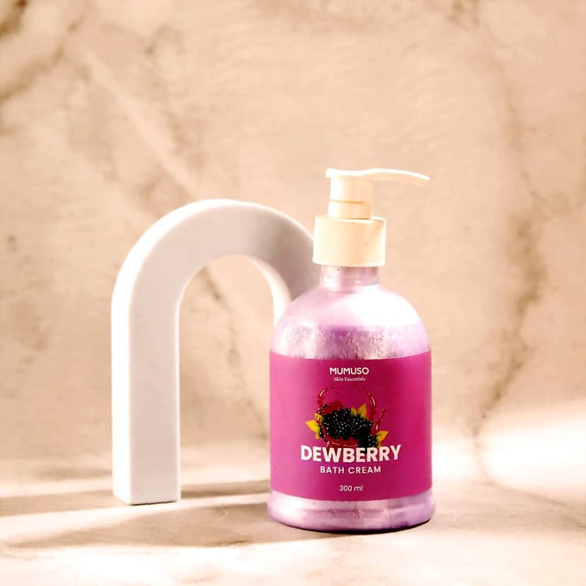 Mumuso Luxurious Dew Berry Bath Cream 