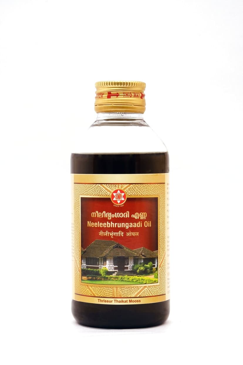 Sna Oushadhasala Neeleebhrungaadi Oil