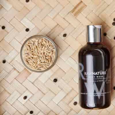 Buy Raw Nature Malt Extracts & Pepper Vanilla Body Wash