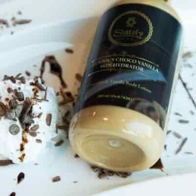 Buy Stately Essentials Delicious Choco Vanilla Skin Hydrator